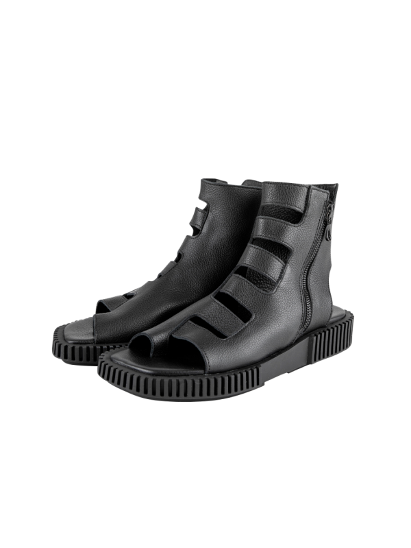 Ixotoo sandals