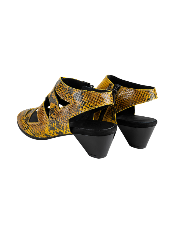 Iziako sandals - Image 3